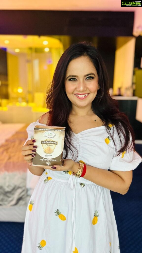 Roopal Tyagi Instagram - #ad #affiliate Get the brightest skin by using Nature Sure Multani Mitti Powder made purely with Multani Mitti and has no chemicals & preservatives. This powder will fight dark circles, improve skin elasticity, prevent pimples, extract dirt, and many more. Buy now Nature Sure: https://bit.ly/3Yl25JJ Amazon: https://bit.ly/3MUgqY9 Flipkart: https://bit.ly/3J34mma Meesho : https://bit.ly/3J3Z3mN For free Health Consultation: https://bit.ly/3pqKIq6. #nature #naturesure #skincare #goodskin #multanimitti #naturesuremultanimitti #naturalproduct #naturaltherapy #face #glowingface #preventpimples #newlaunch #trending #personalcare #healthyskin #chemicalfree #sunscreen #chemicalfree #claytherapy #homemadesolution #naturalcare #traditionalremedy #darkcircles #healthylifestyle #rosewater #instagram #instagramreels