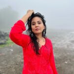 Roopal Tyagi Instagram - Some rituals and some chance encounters 🌧️ 🚗 🥘 👯‍♀️ #lonavala #monsoonseason Lonavla, Maharashtra, India