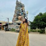 Roopal Tyagi Instagram - 📍 Maa Pratyangira Kalika Alayam Woh rakshak toh kahe ka darna 🙏🏼 🧿 #blessed #kalimaa #pratyangiradevi Hosur Tamilnadu
