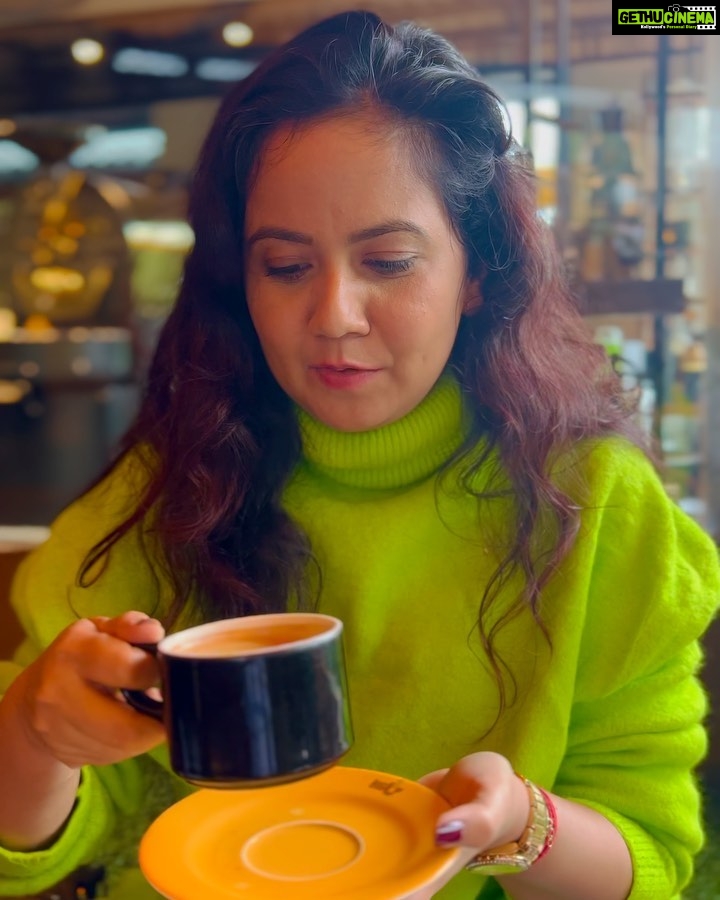 Roopal Tyagi Instagram - I tried the Kopi Luwak coffee in Coorg. It’s an expensive coffee made in a way that I always found weird 🫣 but since I’m a coffee lover I had to try it! Swipe till the end to see how I felt about it. And yes, I couldn’t sleep that night till 2am 😵💫 While the coffee was super smooth, it was also super strong 🫨☕️ #coffeelover #kopiluwak #coffee #coorg #karnataka Coorg Madikeri