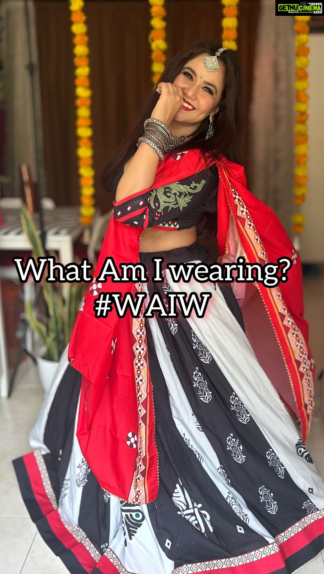 Roopal Tyagi Instagram - What Am I wearing? ππΌ #waiw Outfit - @meeshoapp Details - semi-stitched , digital printed lehenga Quality - average Jewellery - local store in Andheri W, Mumbai. Every time I upload a reel I get bombarded with questions like this.. kya pehna hai? Kahan se liya? So here goes.. follow #waiw and know the details π #dancereview #meesho #review #navratrilook #lehenga #affordablefashion #digitalprinted #whatamiwearing