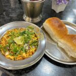 Roopal Tyagi Instagram – Some rituals and some chance encounters 🌧️ 🚗 🥘 👯‍♀️

#lonavala #monsoonseason Lonavla, Maharashtra, India