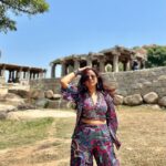 Roopal Tyagi Instagram - Best pose to make messy hair look alright 😂 try it! #roopaltravels #hampi #karnataka #messyhair #boho Hampi, Karnataka