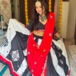 Roopal Tyagi Instagram - 🖤 🤍 ❤️ #navratri2023 #digitalprintedlehenga #affordablefashion #navratrilook #garba