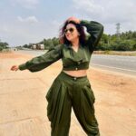 Roopal Tyagi Instagram - 🫒 😎 #iykyk #olivegreen #ootd #coordset