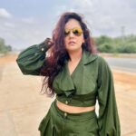 Roopal Tyagi Instagram - 🫒 😎 #iykyk #olivegreen #ootd #coordset