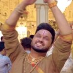 Roshan Prince Instagram - राधे-राधे बोलूंगा मैं कृष्णा-कृष्णा गाऊंगा वृन्दावन में नाचूंगा मैं रौशन हो जाऊंगा 🌷🌷 Thanks for Loving #VRINDAVAN 🌷 Vrindavan Dham