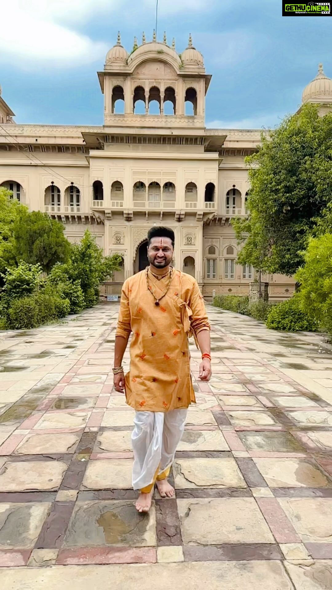 Roshan Prince - 84.8K Likes - Vrindavan - 30th August, 2023 🌷