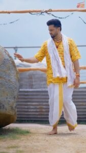 Roshan Prince Instagram - Meri Saanso mei hain RAM RAM ..!! RAM KI BAAT Audio Link in Bio