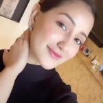 Roshmi Banik Instagram - 🤍🧿✨