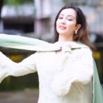 Roshmi Banik Instagram - Mahi mera… ❣️ . . . . #roshmibanik #traditional #trendingreels #trending #love #punjabi #instagramers