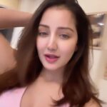 Roshmi Banik Instagram - That workout glow! ✨🧿
