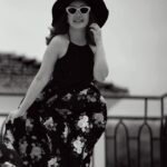 Roshmi Banik Instagram - Take a little time to smile. 🖤 . . . . . . 📸 @aakash.nair_goa.photographer . . . . #vibe #retro #blackandwhite #oldschool #oldisgold #photoshoot #portait #roshmibanik #love #smile #pose #candid