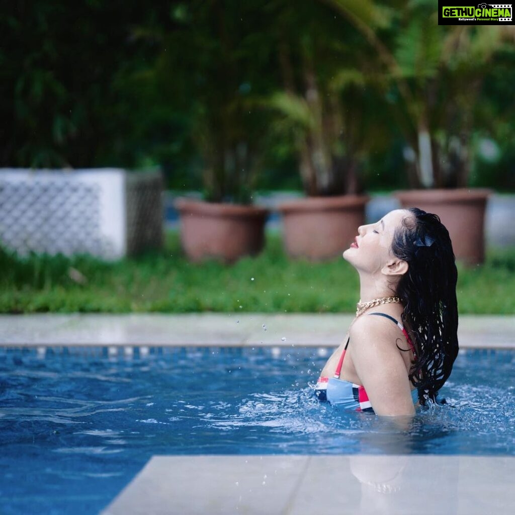 Roshmi Banik Instagram - If you are testing my waters, you better know how to swim! . . . . . . . 📸 @aakash.nair_goa.photographer . . . . #roshmibanik #bikini #photoshoot #friday #pool #waterbaby #love #romantic #hot #picoftheday #igers #instagram #bollywood