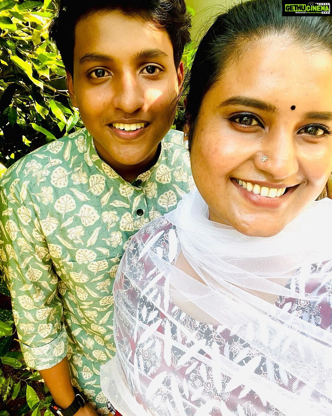 Roshna Ann Roy Instagram - I really don’t know what I would be without you. Happy birthday. ……my sweet little …♥️🫶🏽 #happybirthday