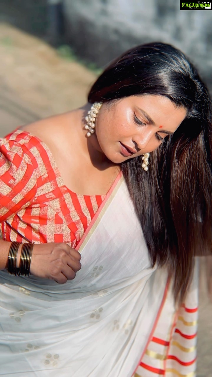 Roshna Ann Roy Instagram - unconditional self-love.β π«Άπ½ πΉ Costume: @lphntstories.by.roshna Mua : @rr.makeovers Vedio credits: @7plus.shots.__ #lphntstories #costume #makeover #lphntbotique #costumemaking #makeupartist #keralaweddingworks #makeuptutorial #rrmakeovers