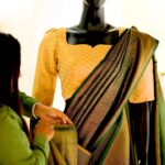 Roshna Ann Roy Instagram - Presenting our favourite collections here … ❤️🙂 Bottlegreen banarasi semi soft silk saree… 🤎 🤎 DM for price 😘🌼🌸🤎 🤍🤎🪝 @lphntstories.by.roshna @roshna.ann.roy #weddingcostumer #costumedesigner #costume #customizingclothes #custommade #bridal #weddingdress #weddinginspiration #roshnaannroy #roshnaannroy #lphntstories #lphnt #dressoftheday