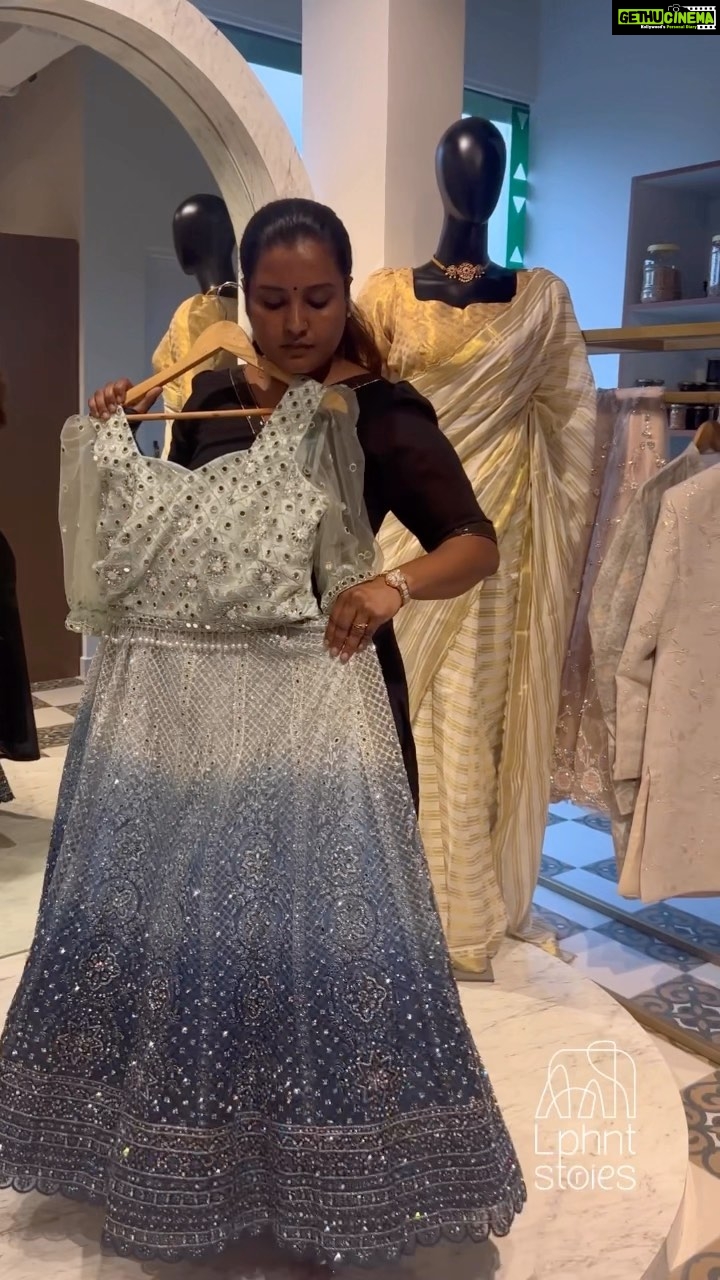 Roshna Ann Roy Instagram - Thank you very much for trusting us ❤️🫶🏽 and giving us this work ❤️❤️ “making customers “feel special” ❣️❣️😘❤️ DM … ❤️ ….. Contact : 📞7994445358 9895545566 Services Provided : stitching , designing ,hand embroidery , machine embroidery , wedding collections, kids party wears,wedding family concepts, menswear, groom concepts …etc .. #weddingdress #keralawedding #weddingtheme #lphntstories #designinspiration #weddingreception #bridaldress #weddingcouture #clothingbotique #clothing #costumebride #allindiadelivary #weddingconcept #roshnaannroy #lphntstories #costume #designer #costumedesigner #bridalcostume #weddingtrial #bride #keralabrides Kochi, India