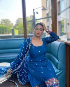 Rubina Bajwa Instagram - Wearing my beautiful friends design @aliwarofficial 💙 #buhebariyan releasing September 15th