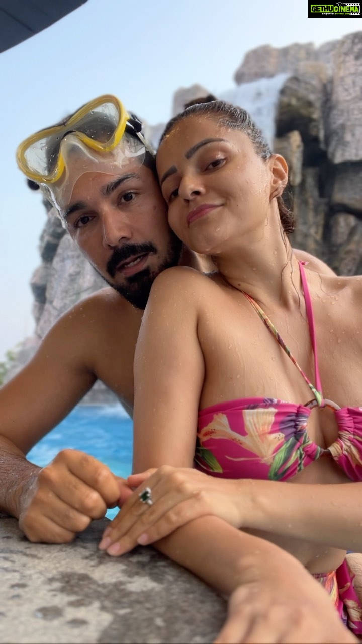 Rubina Dilaik Instagram - So far yet so close ❤️❤️ ……….. Missing you Terribly @ashukla09