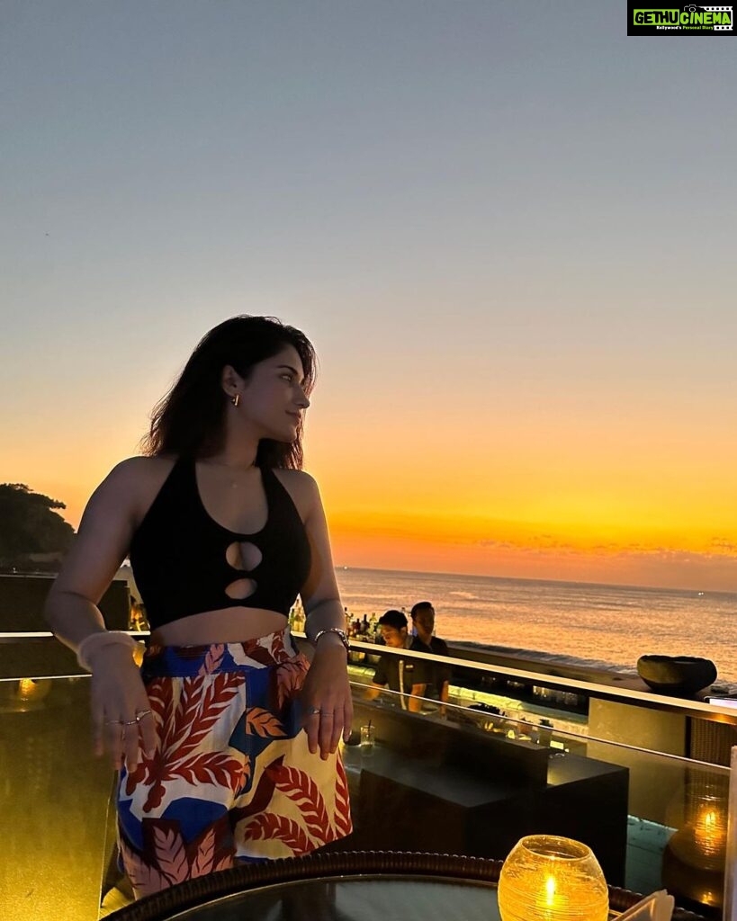 Ruhani Sharma Instagram - Serene ♥️ Rock Bar Ayana Resort