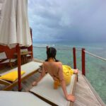 Ruhani Sharma Instagram - Tell me your dream destination ? . . . . . . 📍 @mirihi_island_resort Mirihi Island Resort