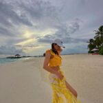Ruhani Sharma Instagram - Paradise ♥️ . . . . Wearing @howwhenwearclothing 📍 @mirihi_island_resort Mirihi Island Resort