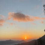 Ruhani Sharma Instagram - This sunrise really brightened my day! 🌞♥️ How many of you love watching sun rise ? Mount Batur, Bali