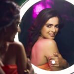 Ruhi Chaturvedi Instagram - Chal give compliments now . Quickly 😛 . . . #khudkikyatareefkarun😛😜