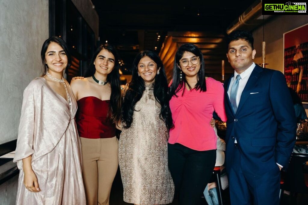 Rukmini Vasanth Instagram - this piece of our hearts got married today and i won’t be any more senti than that, i’ve exceeded my annual sentimentality budget 🥴🤪 lov u @raditi_ and @uday.duggal ❤ #PalsBeingPals #PaneerFrySupremacy #ThisLoveStoryBroughtToYouByHummous 📸 @thegoodcitizen.sg Revolver SG