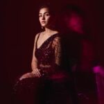 Rukmini Vasanth Instagram - 🥀slow sync drama🥀 The best part of shoots is experimenting with brilliant artists and seeing what we’re able to come up with together 🫶🏻 and so, presenting my favourite pictures from this series with the gang Photography - @sujaynaidu . . Styling - @sujaynaidu . . Makeup- @makeupstoriesbygeethanjali . . Hair - @shailashankar_hairartist . . Outfit - @samyakkclothing . . Jewellery- @sriganeshjewellers . . Studio - @studiorental_bangalore . . Assistant - @naresh_power_king09 . Makeup assistant - @makeupstoriesbychaitra . Special thanks - @harshitha.sujay