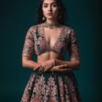 Rukmini Vasanth Instagram - 🦚🪷🤎 I can’t do captions anymore, it’s beyond me. Nominating @anuroop_chandra to be my official captioneer 🥲 pls put me out of my misery Photography - @sujaynaidu . . Styling - @sujaynaidu . . Makeup- @makeupstoriesbygeethanjali . . Hair - @shailashankar_hairartist . . Outfit - @samyakkclothing . . Jewellery- @sriganeshjewellers . . Studio - @studiorental_bangalore . . Assistant - @naresh_power_king09 . Makeup assistant - @makeupstoriesbychaitra . Special thanks - @harshitha.sujay