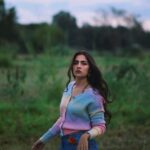 Rukmini Vasanth Instagram - starting with the outtakes cause I’m so happy with all the pictures 🥸🫠 📸 @sab6faces #IWoreThisSweaterAndTheSkyTurnedPastel #Magic #BraceYourselfForTheSabareeshShootSpam Sweater thrifted from @bottomdrawervintage