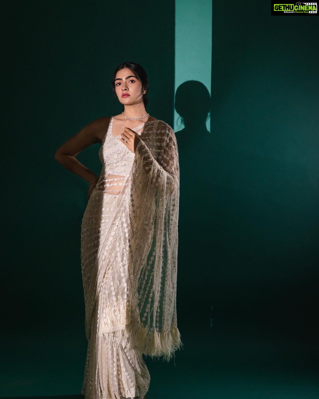 Rukmini Vasanth Instagram - 🕊️🕊️🕊️ Beyond obsessed with this shoot so pls expect some serious spamming 🤍 Photography - @sujaynaidu . Styling - @sujaynaidu . Makeup- @makeupstoriesbygeethanjali . Hair - @shailashankar_hairartist . Outfit - @samyakkclothing . Jewellery- @sriganeshjewellers . Studio - @studiorental_bangalore . Make-up assistant - @makeupstoriesbychaitra . Photography assistant - @naresh_power_king09 . Personal chef and general hype-lady - @harshitha.sujay