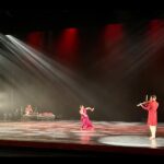Rukmini Vijayakumar Instagram - 🔥premiere of #Anubhava in Raleigh & Austin! Amazing time creating w/ the fam and sharing this new project 💃🏾🎻🥁 Thanks everyone for coming out and supporting a good cause @aimforsevausa 🙏🏾❤️ Pumped for Florida next wknd— come thru! ☀️🌊 @dancerukmini @ambisub @zack.iza @gyandev #bharatanatyam #violin #mridangam #khanjira #morsing #konnakol #rukminivijayakumar #ambisubramaniam #rohankrishnamurthy Austin, Texas