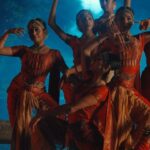 Rukmini Vijayakumar Instagram - Don’t miss watching “The Goddess” #chennai #bangalore #hyderabad Only two more weeks for #Chennai . Get your tickets soon! “The Goddess” Chennai October 20th Bangalore November 10th Hyderabad December 17th Ticket links in my bio @cycle.in_ presents @raadhakalpa ‘s production to celebrate the 75th Anniversary. Supported by @cycle.in_ Choreography @dancerukmini Music production @ambisub Featuring artists and composers: @raghuramvocals @ambisub @shyam_rhythmgam @khanjiraboy @keerthanavaidyanathan Dancers: @padmashree.ks @vadhani.asokan @priya.classical @samyukthajujare @anushayash @surabhigopal reanna & manasvee @raadhakalpa Video @vivianambrose Light design @gyandev #thefemale #goddess #devi #maharajni #sundari #divinity #indianculture #bharatanatyam #karanas #bharatnatyam