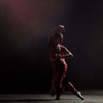 Rukmini Vijayakumar Instagram - “ANUBHAVA” , touring for @aimforsevausa with @ambisub & @rohanrhythm Light design @gyandev Light execution @zack.iza We’ve had a great run of shows the past few weeks and have 9 more shows to go! It was a very special performance last night in Boston. Looking forward to #albany tonight!! Photo @dotredstudios #violin #bharatanatyam #percussion #mridangam #indiandance #dancer #culture #tour #performers