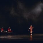 Rukmini Vijayakumar Instagram - “ANUBHAVA” , touring for @aimforsevausa with @ambisub & @rohanrhythm Light design @gyandev Light execution @zack.iza We’ve had a great run of shows the past few weeks and have 9 more shows to go! It was a very special performance last night in Boston. Looking forward to #albany tonight!! Photo @dotredstudios #violin #bharatanatyam #percussion #mridangam #indiandance #dancer #culture #tour #performers