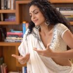 Rukmini Vijayakumar Instagram - Happy Krishna Janmashtami! My most favourite festival in the year ♥️ You’ll be bombarded with some throwback videos of krishna dances between today and tomorrow. Video @vivianambrose #unnaikanamal #krishna #love #radha #krishnajanmashtami #janmashtami