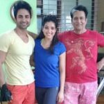 Rupali Bhosale Instagram - मराठी चित्रपटसृष्टीतील ज्येष्ठ अभिनेते रवींद्र महाजनी भावपूर्ण श्रद्धांजली 💐🙏🏼 Amhi eka gym madhe workout karaycho plus mala kaka n sobat eka cinemat kaam karnyachi sandhi sudha milali tyanchi ji style hoti ti tyani kayam tashich thevali me tyana kadhihi bhetale ki HANDSOME HUNK asa mhanayche.. aai cha fav fav hero Mumbai cha faujdar ha tyancha cinema hyacha banner ch print mazya vadilani kela hota tyaveli hand painting hota ase ani papa printing line madhe hote computers yeyi paryant papa swataha designs vagare karayche so tyaveli tyani hya cinema sathi kaam kela hota pan kadhi tyanchi bhet kaka n sobat zali nahi. Pan apan mhanto na life is a circle tasa ch zala ani mala tyanchya sobat kaam karayla milala. KAKA 💔 #RavindraMahajani #Rip