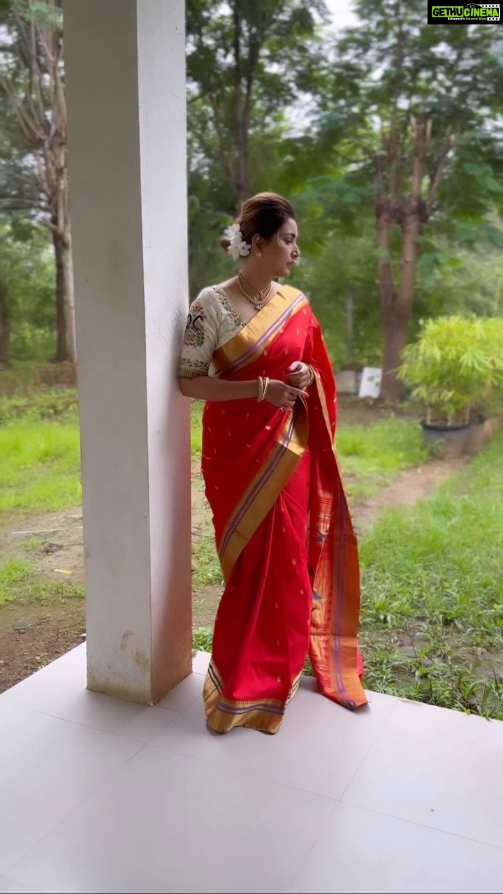 Rupali Bhosale Instagram - If you don’t know a thing never hesitate or feel ashamed to learn it ~ RuMi ~ . . . . . #LifeIsBeautiful #FeelLife #InstaGood #PositiveVibes #InstaReel #FeelItReelIt #Tuesday #TuesdayVibes #RupaliBhosle #RockingRupali #RupaliWinningHearts #KeepLoving #Sanjana #StarPravah #AaiKutheKayKarte 🧿