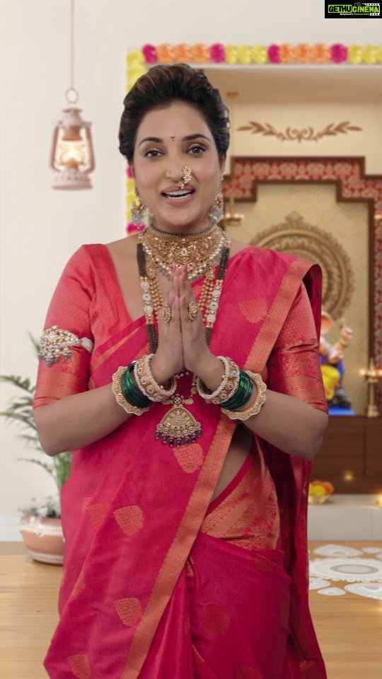 Rupali Bhosale Instagram - Our beloved Bappa is finally here! Our joy and excitement knows no bounds as we welcome Lord Ganesh into our homes this festive season. अखेर गणरायाचे आगमन झाले आहे! आपल्या लाडक्या बाप्पाचे स्वागत करताना आनंद आणि उत्साहाला पारावार उरत नाही! #RankaJewellers #Pune #Jewellery #Fashion #JewelleryDesign #DesignerJewellery Pune, India