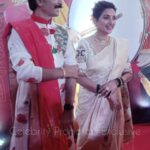 Rupali Bhosale Instagram - लाडक्या गणरायाच्या आगमनासाठी कलाकार ही झाले सज्ज... स्टार प्रवाह गणेशोत्सवसाठी संजना-अनिरुद्ध चा खास अंदाज ❤️ . पहा #StarPravahGaneshotsav2023 on 24th September, 7 PM Star प्रवाहवर.... ‘Star प्रवाह गणेशोत्सव २०२३’ ।। आरती घराघरातली ।। #AartiGharagharatali #Ganeshotsav2023 #StarPravah #MilindGawli #RupaliBhosle @star_pravah