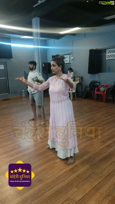 Rupali Bhosale Instagram - डान्स परफॉर्मन्स साठी रुपालीची तयारी...@rupalibhosle @star_pravah #StarPravah #starpravahdhinchakdiwali2023 #aaikuthekaykarte