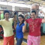 Rupali Bhosale Instagram - मराठी चित्रपटसृष्टीतील ज्येष्ठ अभिनेते रवींद्र महाजनी भावपूर्ण श्रद्धांजली 💐🙏🏼 Amhi eka gym madhe workout karaycho plus mala kaka n sobat eka cinemat kaam karnyachi sandhi sudha milali tyanchi ji style hoti ti tyani kayam tashich thevali me tyana kadhihi bhetale ki HANDSOME HUNK asa mhanayche.. aai cha fav fav hero Mumbai cha faujdar ha tyancha cinema hyacha banner ch print mazya vadilani kela hota tyaveli hand painting hota ase ani papa printing line madhe hote computers yeyi paryant papa swataha designs vagare karayche so tyaveli tyani hya cinema sathi kaam kela hota pan kadhi tyanchi bhet kaka n sobat zali nahi. Pan apan mhanto na life is a circle tasa ch zala ani mala tyanchya sobat kaam karayla milala. KAKA 💔 #RavindraMahajani #Rip