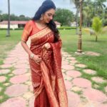 Rupali Ganguly Instagram - Tritiya Tithi ❤️🙏🏻 (Since the other three pics didn’t get uploaded due to bad network 🤪) #navratri #maachandraghanta #red #anupamaa #rupaliganguly #instagood #jaimatadi #jaimahakal