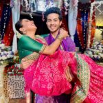 Rupali Ganguly Instagram - We love YOU … Do you love US ?? ❤️☺️ . . . . . #anupamaa #foryou #explore #bond #bts #fun #love #rupaliganguly #sagarparekh #bollywood