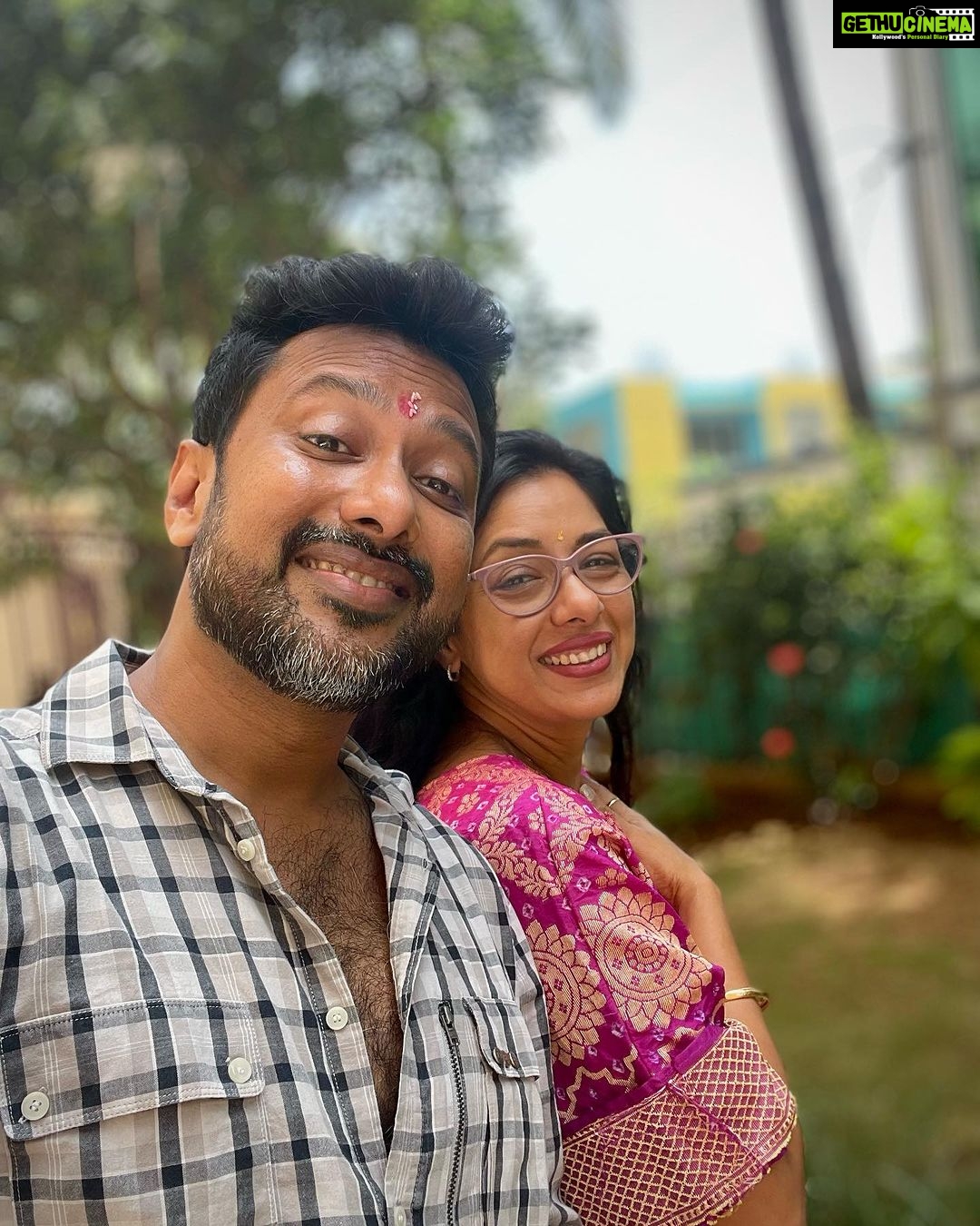 Rupali Ganguly Instagram - The one person who will stand by me always, no matter what! And vice versa! My biggest strength! 🤗🤗❤️🥰 Happy Raksha Bandhan! @rupaliganguly #love #siblings #strong #brothersister #gangulysiblings