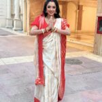 Rupali Ganguly Instagram - Shubho Doshomi ❤️🙏🏻 All set for Shidoor Khela ❤️ #pujo #navratri #durgapuja #bengali #bengaligirl #rupaliganguly #anupamaa #jaimatadi #jaimahakal #instagood Thank u for the saree @loonkerdeepika MUH @stylistsony @shivkumar2655 @nitishsingh291