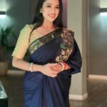 Rupali Ganguly Instagram - The Day of Maa Kushmanda ❤️🙏🏻 Day 4 Navratri 💙 She represents joy and creativity,stability and strength, elegance and dignity ❤️🙏🏻 #navratri #day4 #blue #rupaliganguly #anupamaa #jaimatadi #jaimahakal #instagood